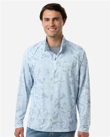 HUK Men's Airweight KC Printed Quarter-Zip Pullover